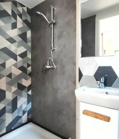 Przytulny 150 M Od Jeziora 度假居 哈日科维